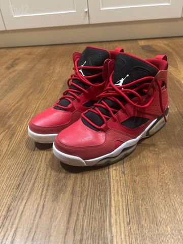 Jordan Flight Club '91 GYM RED