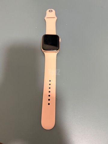אפל ווטש 4 44mm