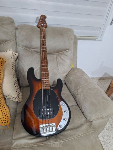 Sterling By Music Man StingRay