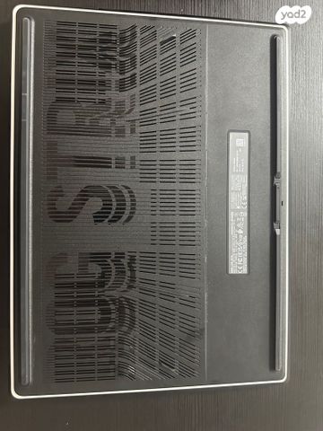 AsusRogStrixScar18 2025
