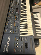 Roland JP 8000 סינטיסייזר