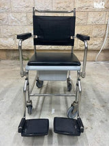 כסא גלגלים סיעודי