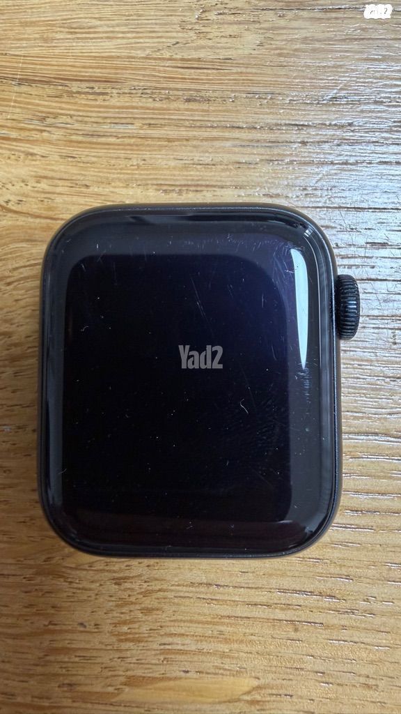 Apple Watch SE 40mm, 100%🔋