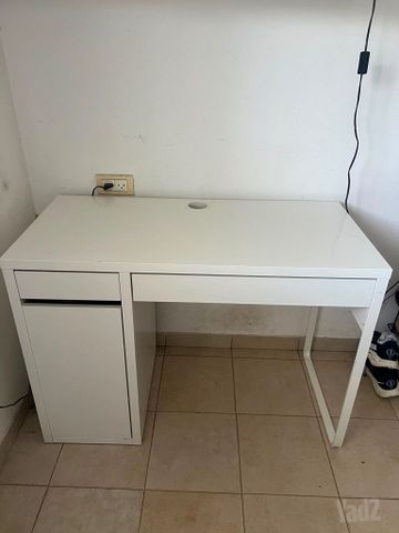 שולחן כתיבה