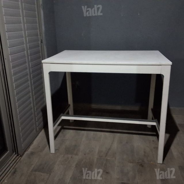 שולחן בר
