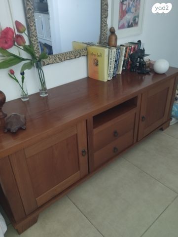 מזנון עץ