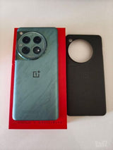 OnePlus 12 במצב חדש