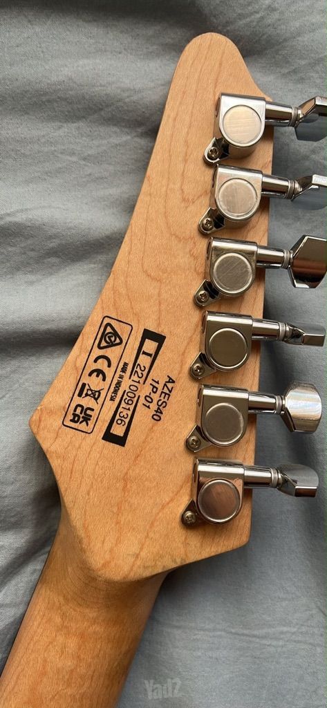 חשמלית Ibanez stratocaster