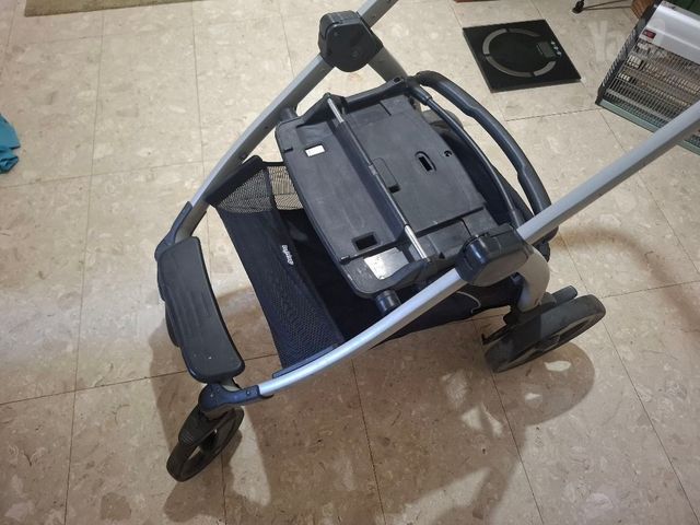 עגלת תינוק