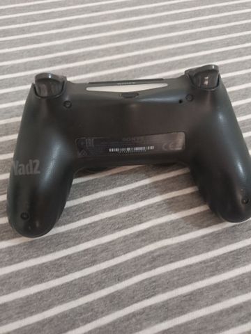 שלט לסוני 4