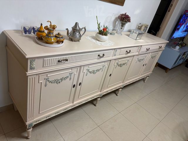 שידת ונטג׳ עץ מלא