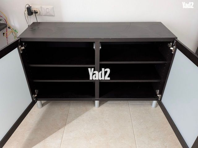 ארונית מדפים 2 דלתות