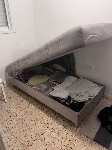 מיטת יחיד
