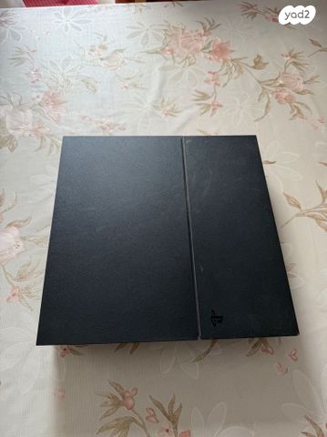 Sony PlayStation 4