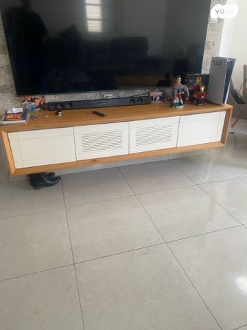 מזנון תלוי