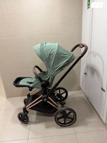 עגלה לתינוק cybex priam 4