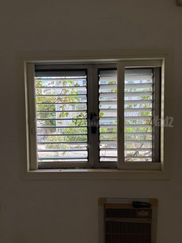 תריסים