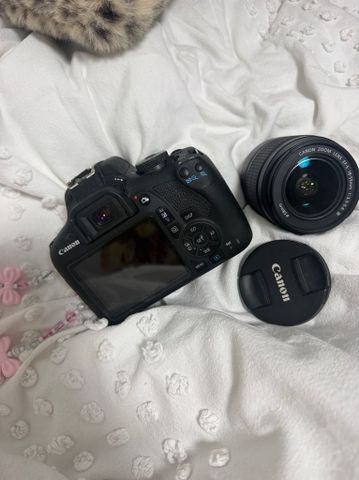 Canon dos 2000d