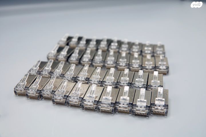 90 מחברי RJ45 CAT6