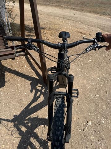 אופני חשמלוק specialized