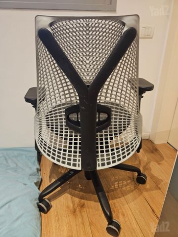 כיסא Herman Miller Sayl
