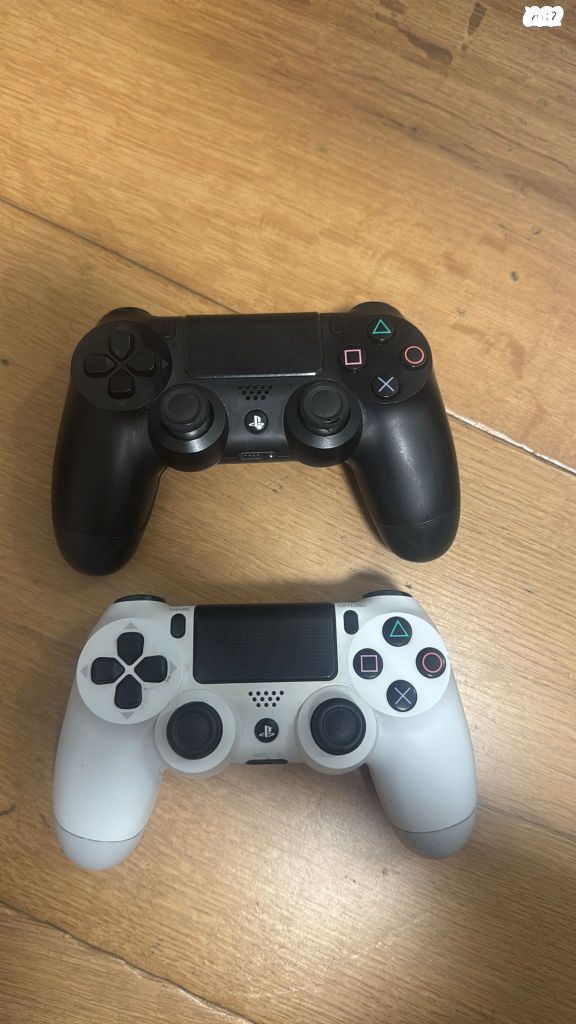 קונסולה ps4 slim