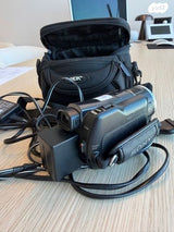 מצלמת SONY XDRXR550
