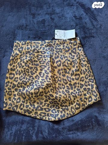 ZARA חצאית לאישה