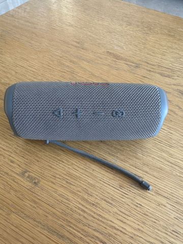 רמקול jbl flip 6
