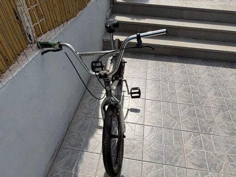 Scheoder hard bmx