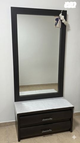 שידת חדר שינה