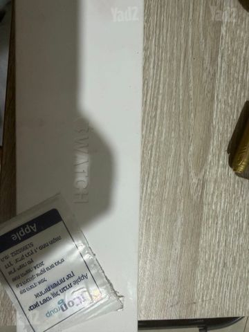 שעון אפל