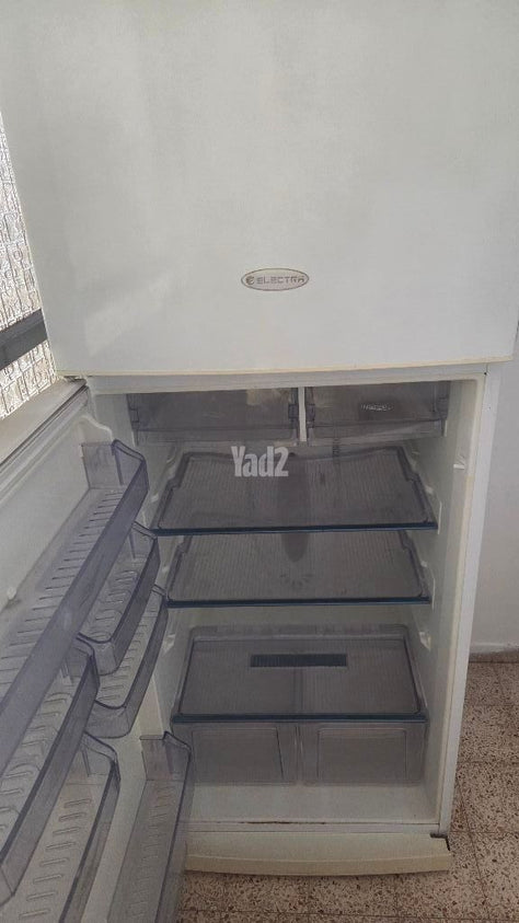 מקרר למכירה