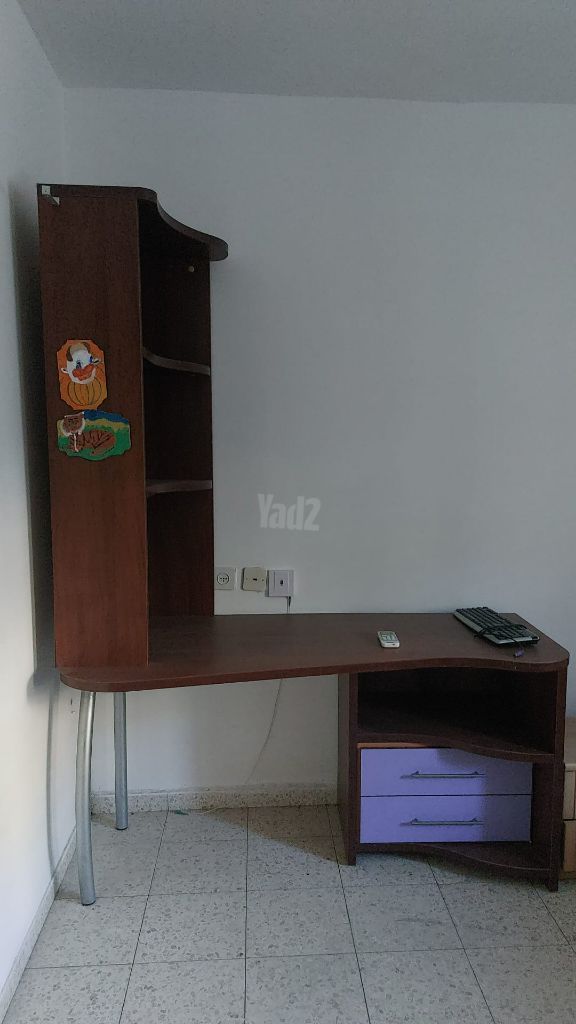 ארונות