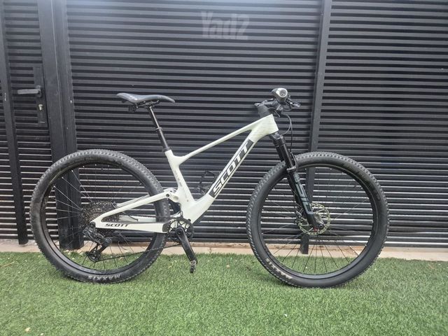 SCOTT SPARK RC TEAM 2026