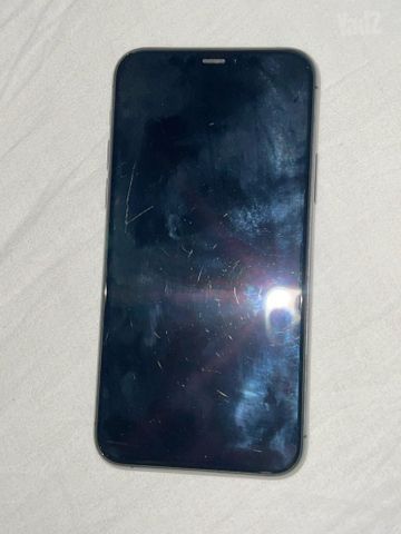 אייפון 11 pro
