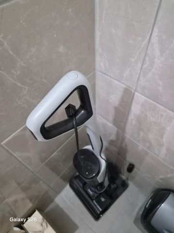 שואב שוטף
