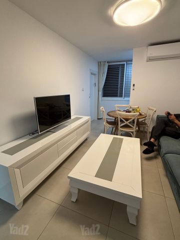 מוצרי חשמל