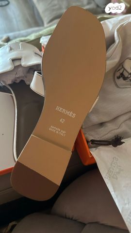 כפכפי Hermes
