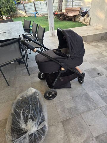 עגלה תינוק