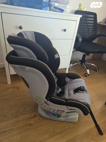 כסא בטיחות britax