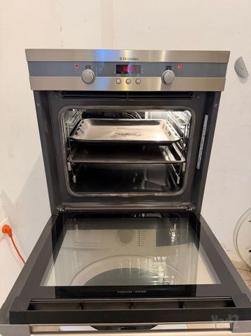 תנור electrolux פירולטי