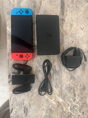 נינטנדו סוויץ OLED