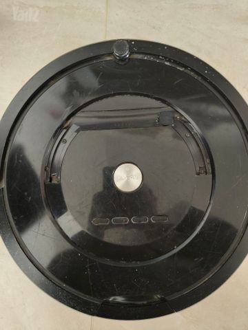 שואב אבק  iRobot Roomba 876