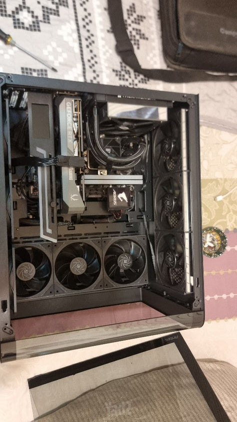 Intle i7 8700 RTX 5050 8gb