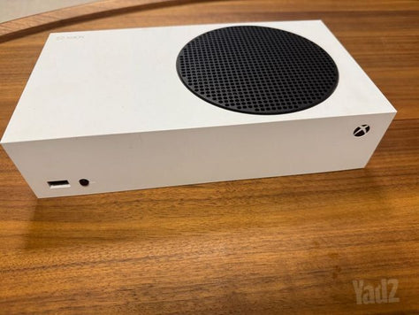 xbox series s + שלט + הטענה