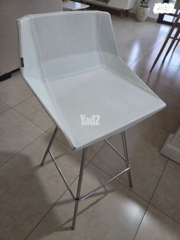 4 כיסאות בר