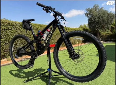 2022 TREK FUEL EX 9.7
