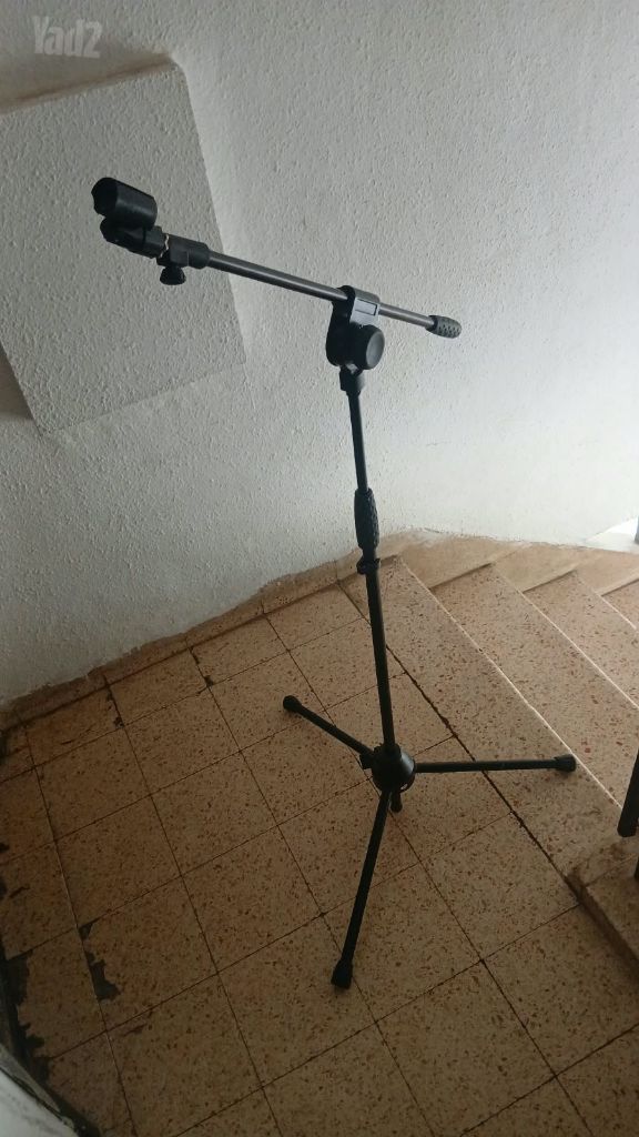 סטנד למיקרופון