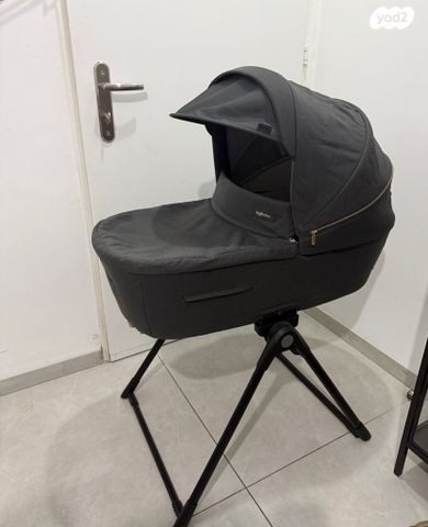 עגלת inglesina aptica